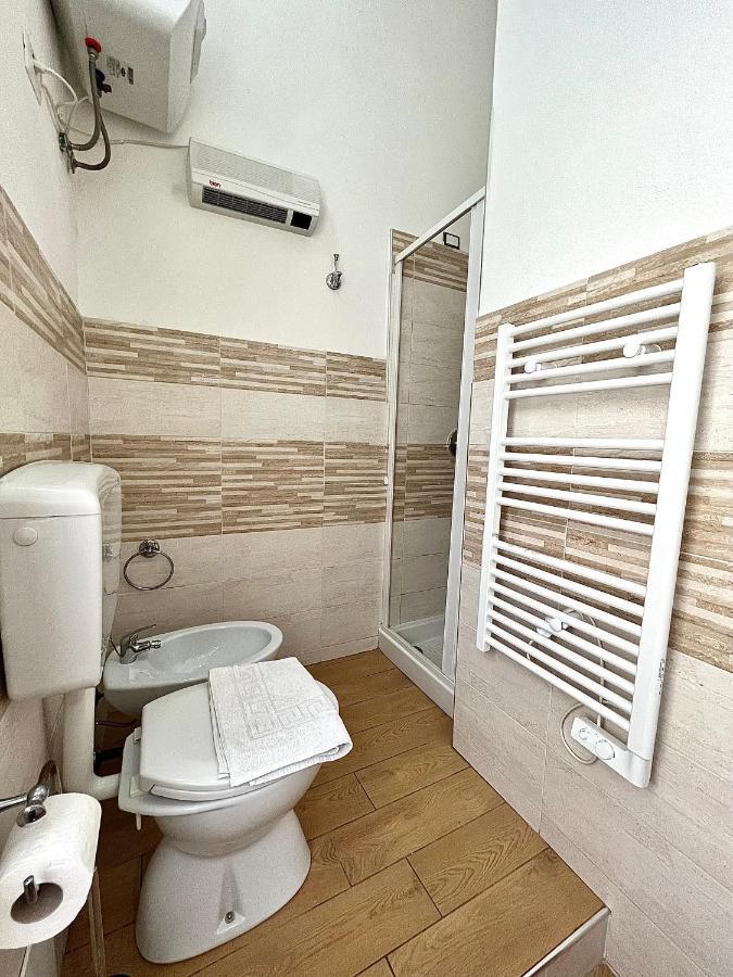 Ca Del Vins - Studio Flat In La Spezia Exterior photo